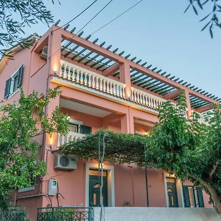 Apartment Pavlatos &