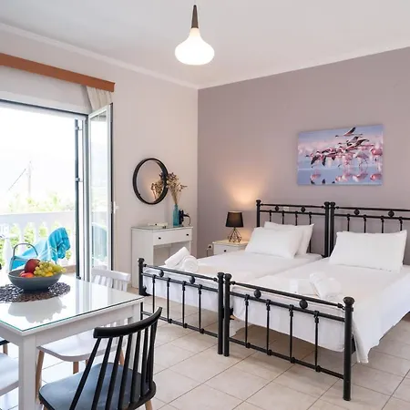 Pavlatos Apartments&studios Apartamento