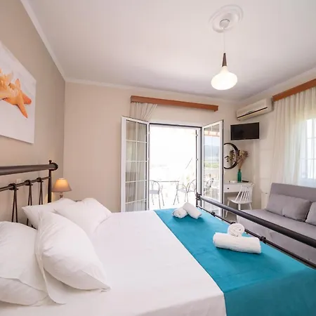 Pavlatos & Apartment *